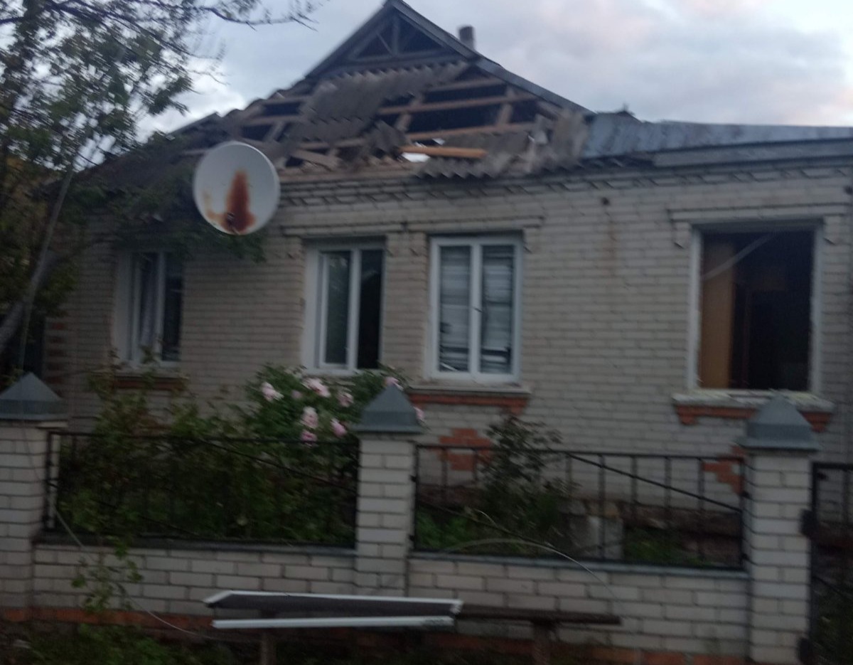 Після відновлення будинок жінки знову потрапив під обстріл