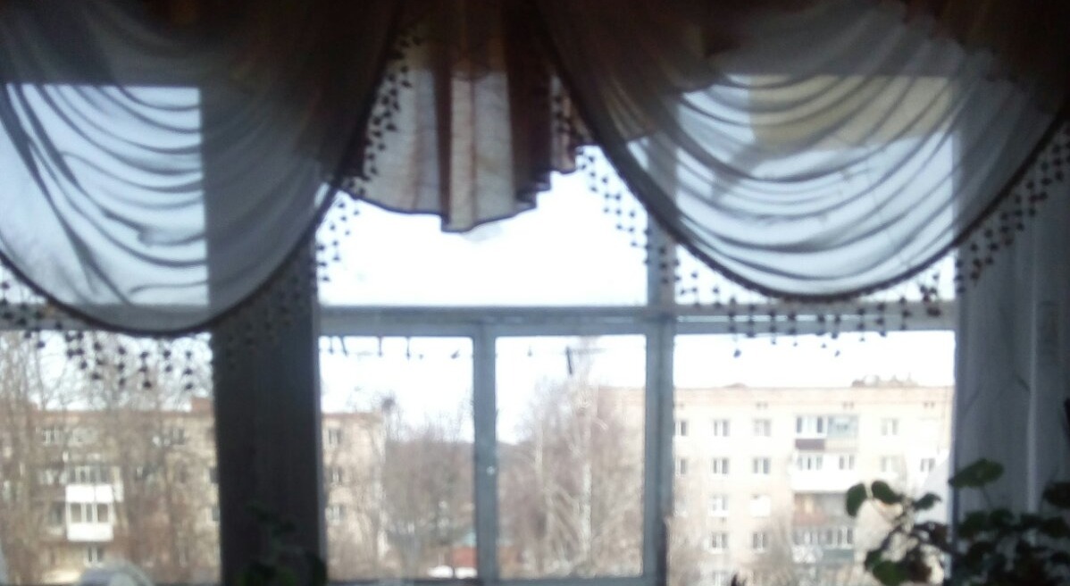 Квартира 87-річної пенсіонерки залишилась без вікон