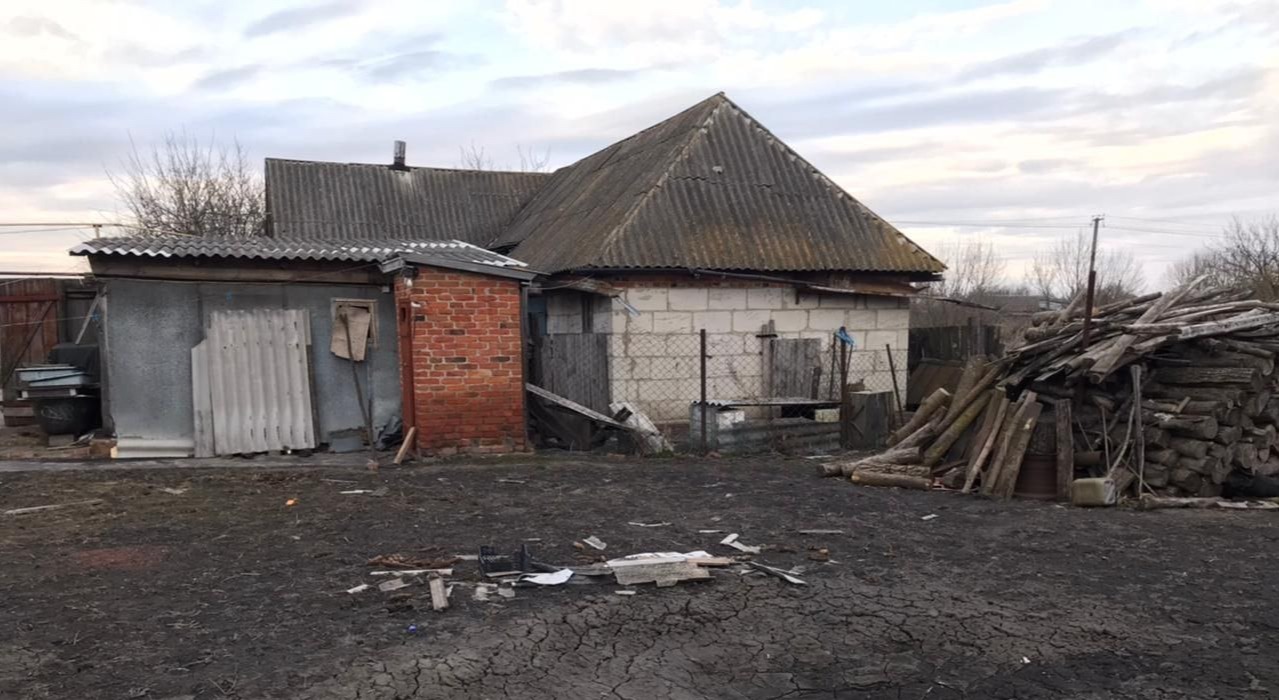 Подружжя пенсіонерів потребує допомоги у відновленню будинку