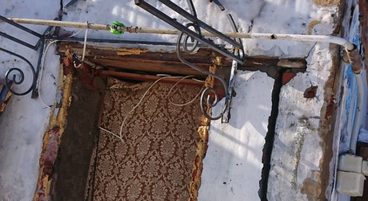 Розірваний снаряд у подвір'ї пенсіонерки з Сумщини, є загиблі