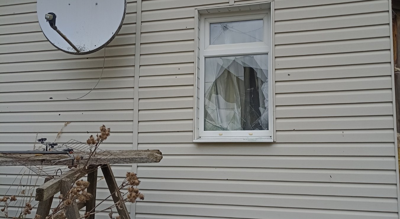 Постраждав будинок родини з Середино-Буди