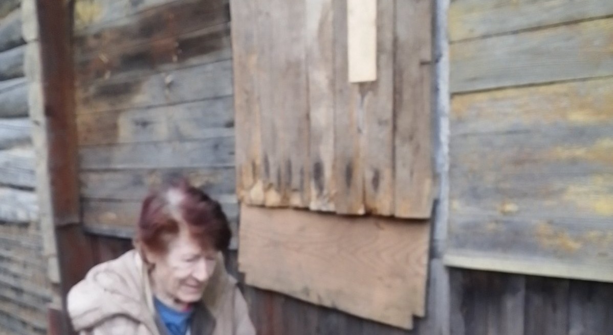 Під час обстрілу жінка отримала поранення