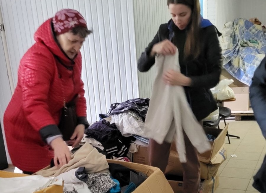 Допомога та співпраця - засади діяльності волонтерів нашого фонду