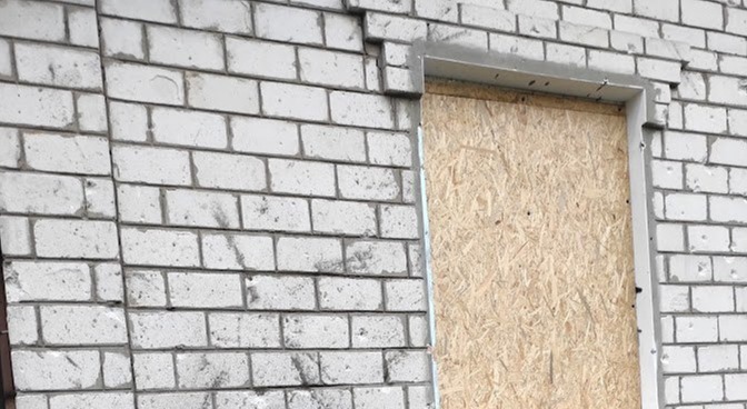 Внаслідок ворожого обстрілу села Рудак пошкоджено будинок пенсіонерки