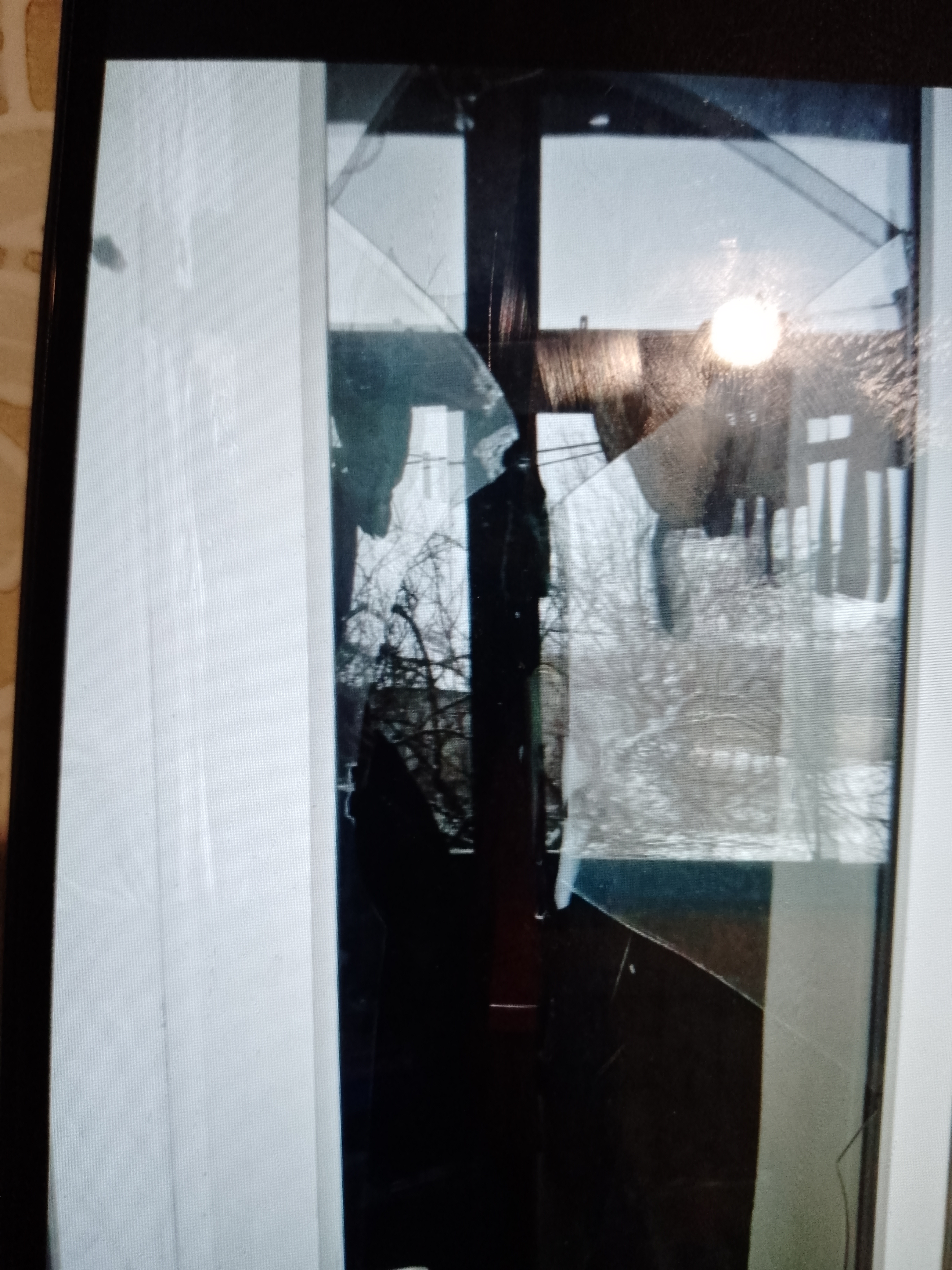 Квартира в Старому Салтові - без вікон та дверей, родині доводиться орендувати інше житло