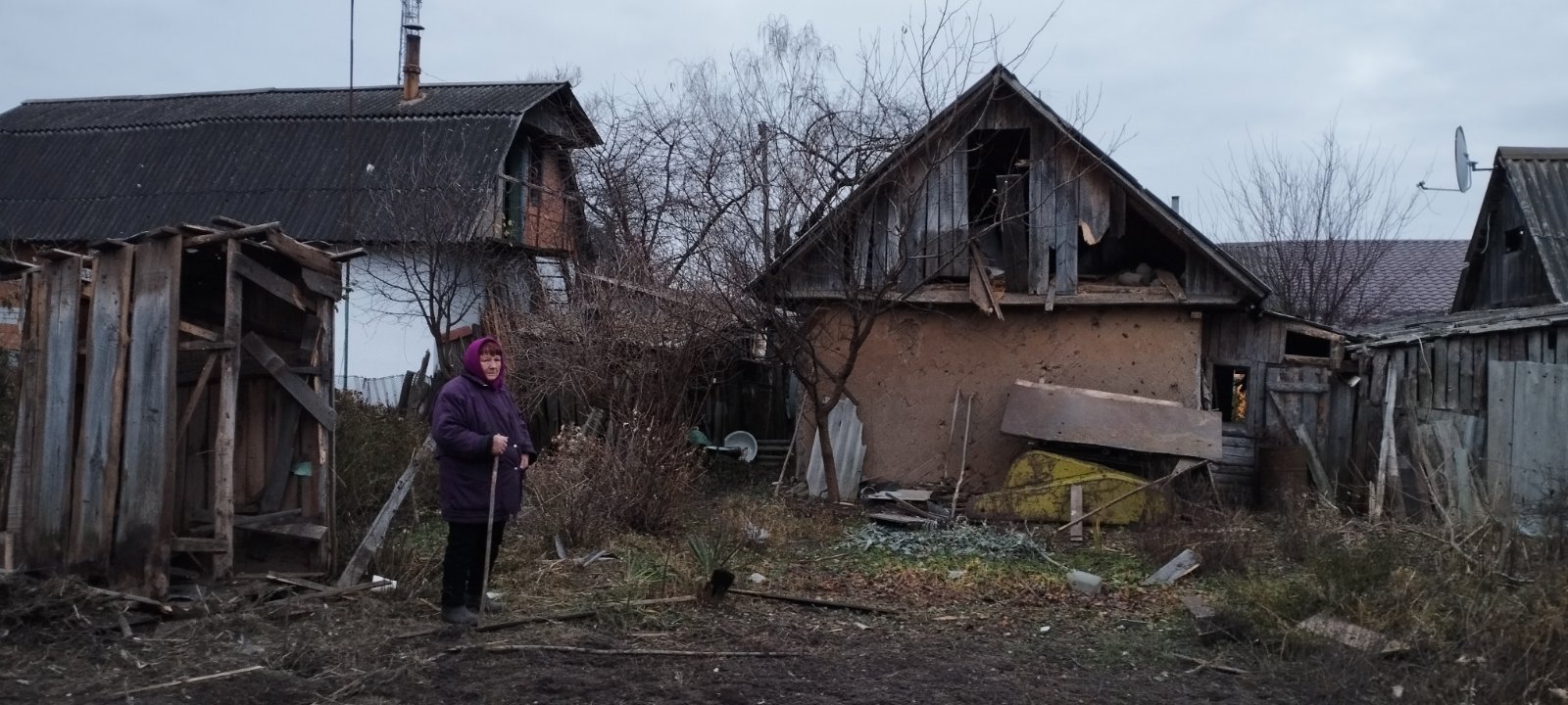 Будинок пенсіонерки з Сумщини потерпав від обстрілів 3 рази