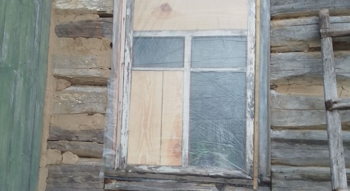 Пошкоджено будинок 60-літнього чоловіка з Сумщини