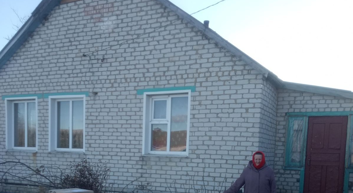 Постраждав будинок пенсіонерки, яка доглядає хворого сина