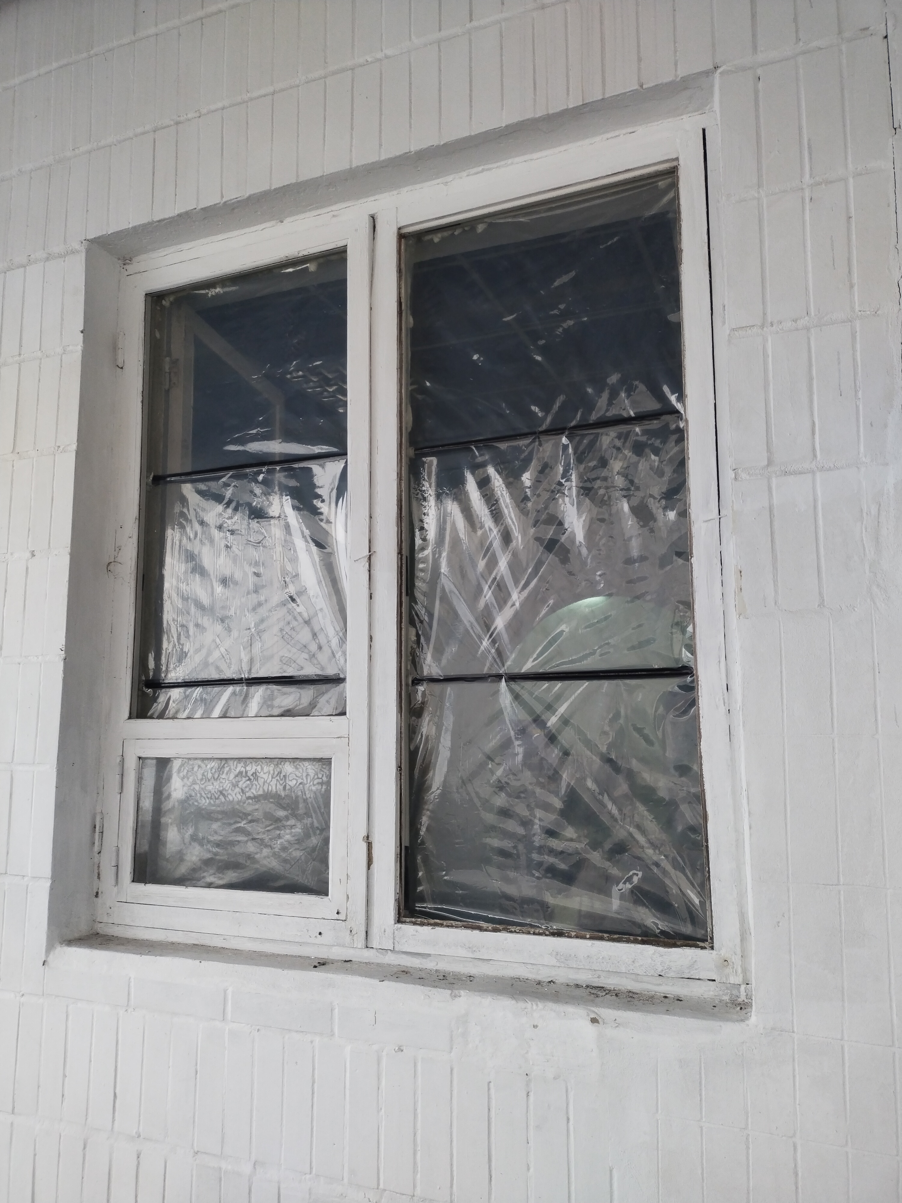 Встановлення тимчасових вікон 