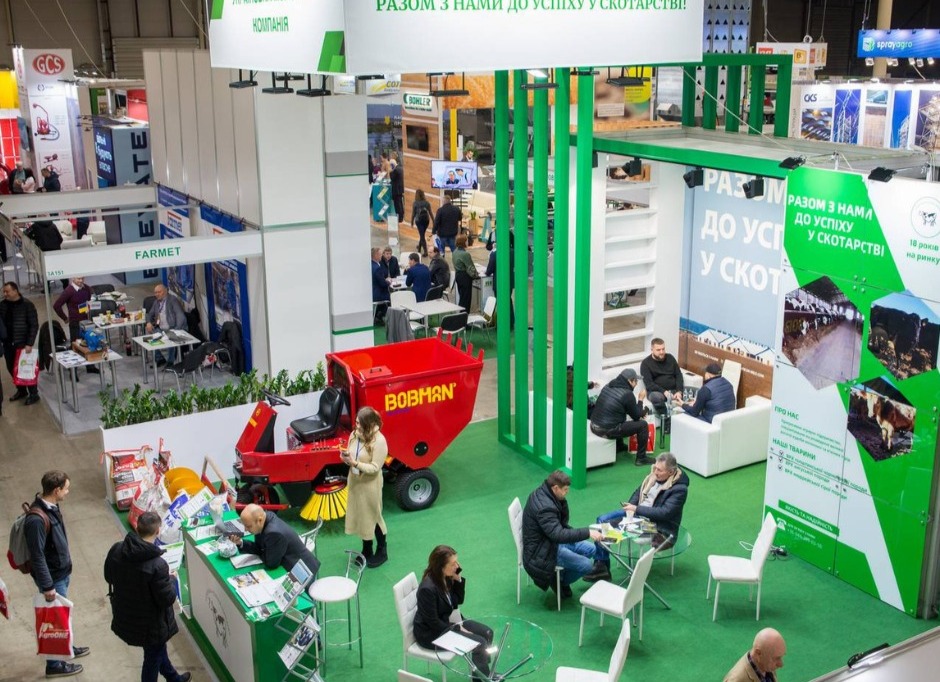 Одним з пріоритетних напрямків роботи Благодійного Фонду «ВЕЙС.» є розвиток місцевих ринків збуту та забезпечення продовольчої безпеки на місцевому та національному рівнях