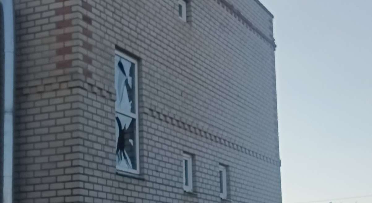 Жінка з Херсонщини під час обстрілу втратила слух та будинок