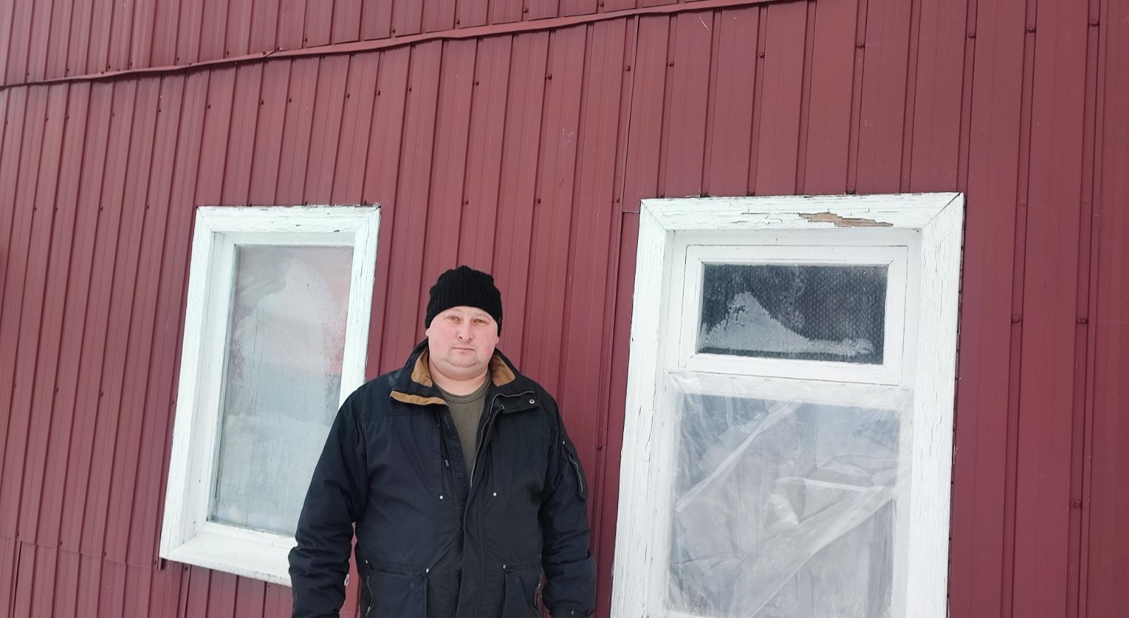 Від рук ворога постраждав будинок військового - потрібна допомога