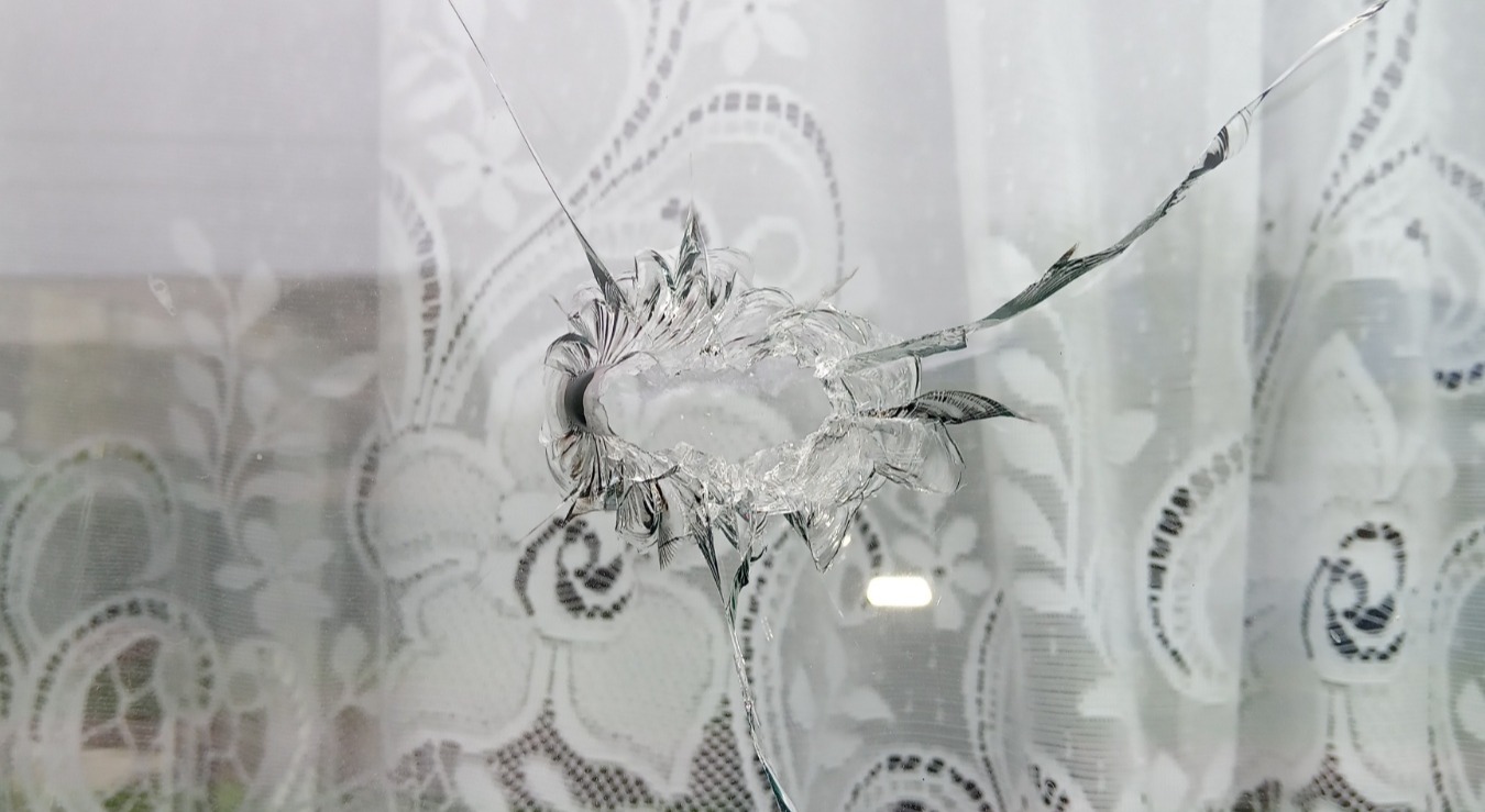 Пошкоджено будинок пенсіонера з інвалідністю