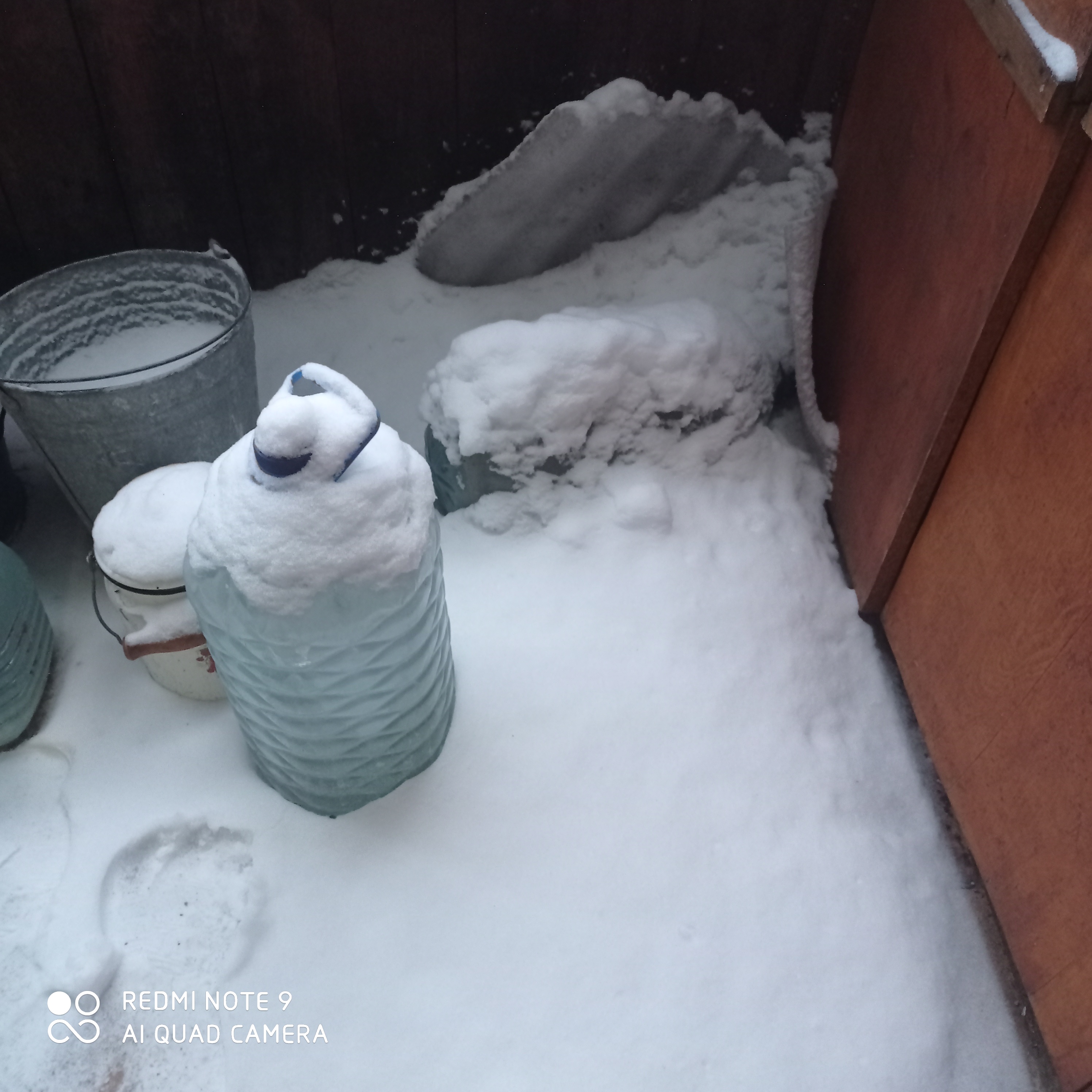 В результаті обстрілу пошкоджено квартиру сім’ї, яка має сина з вродженим ДЦП тяжкої форми