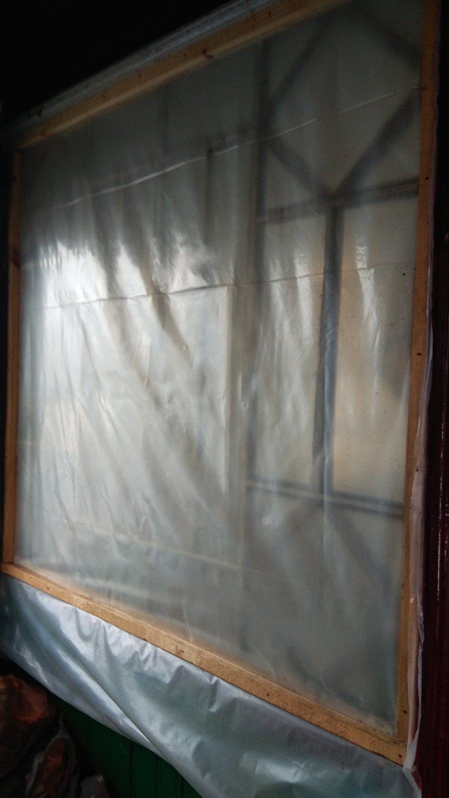 Будинок пенсіонерки з Сумщини неодноразово потрапляв під обстріли