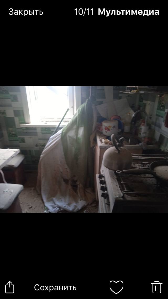 Родині з Сумщини, якій обстрілом пошкодило вікна та двері, потрібна допомога