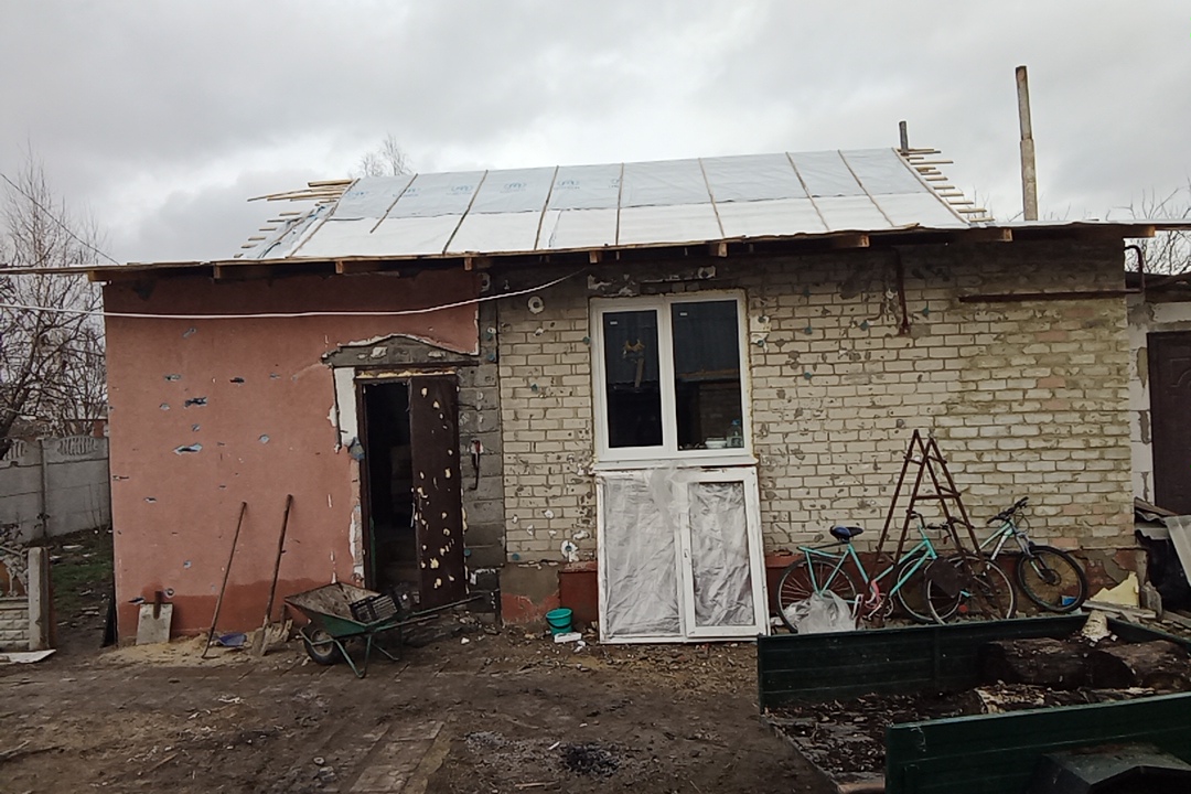 Сім'я з Харківщини, у дворі якої було 18 прильотів, потребує допомоги