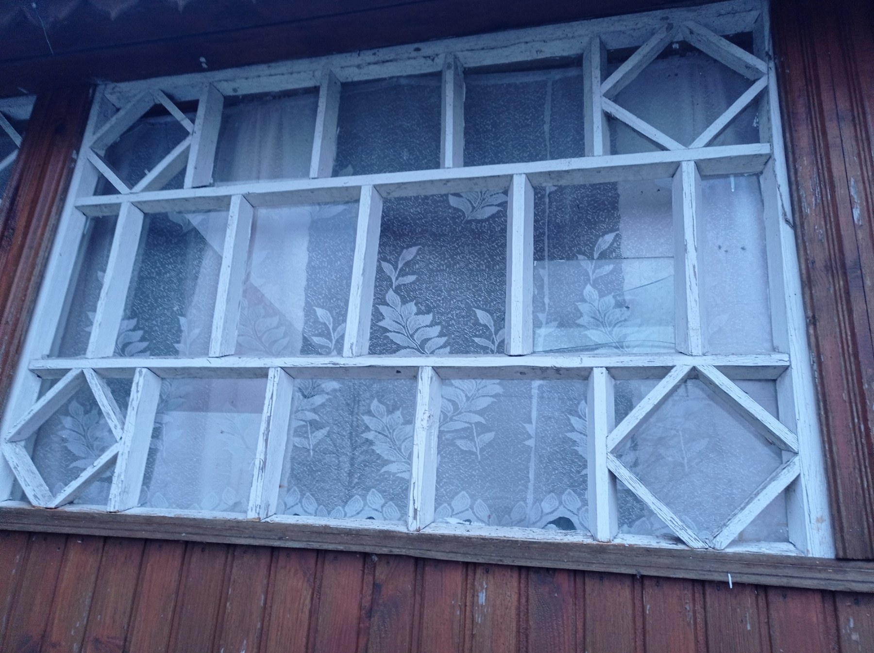 Будинок сім'ї з Середина-Буди двічі потрапив під обстріл - люди потребують допомоги