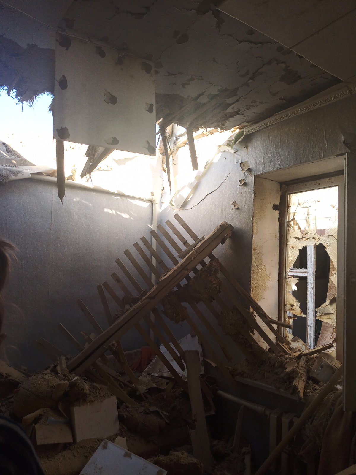 Літня пара з Херсону потребує допомоги у відновленні будинку