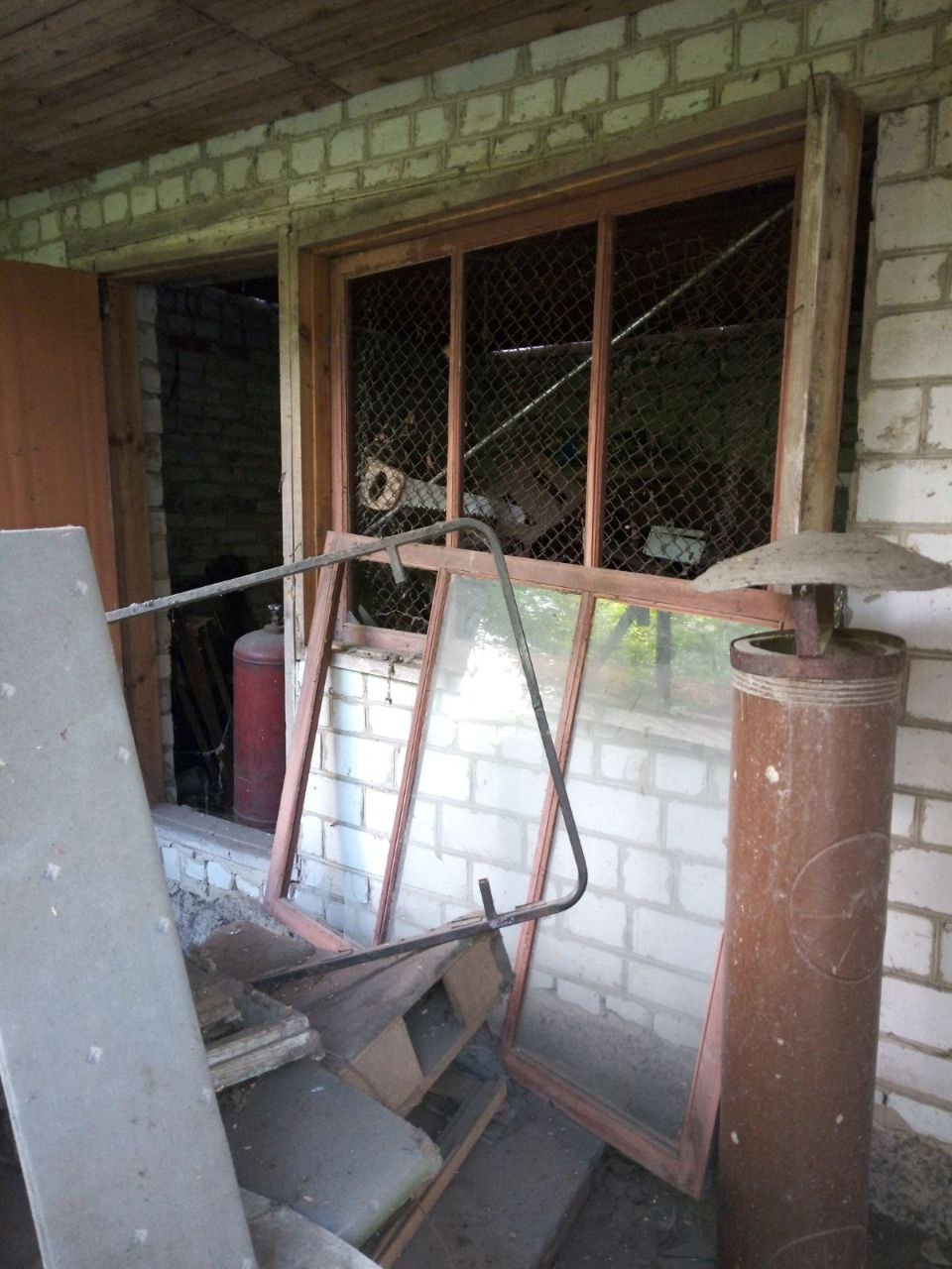 Родина з Глухова потребує допомоги у відновленні будинку