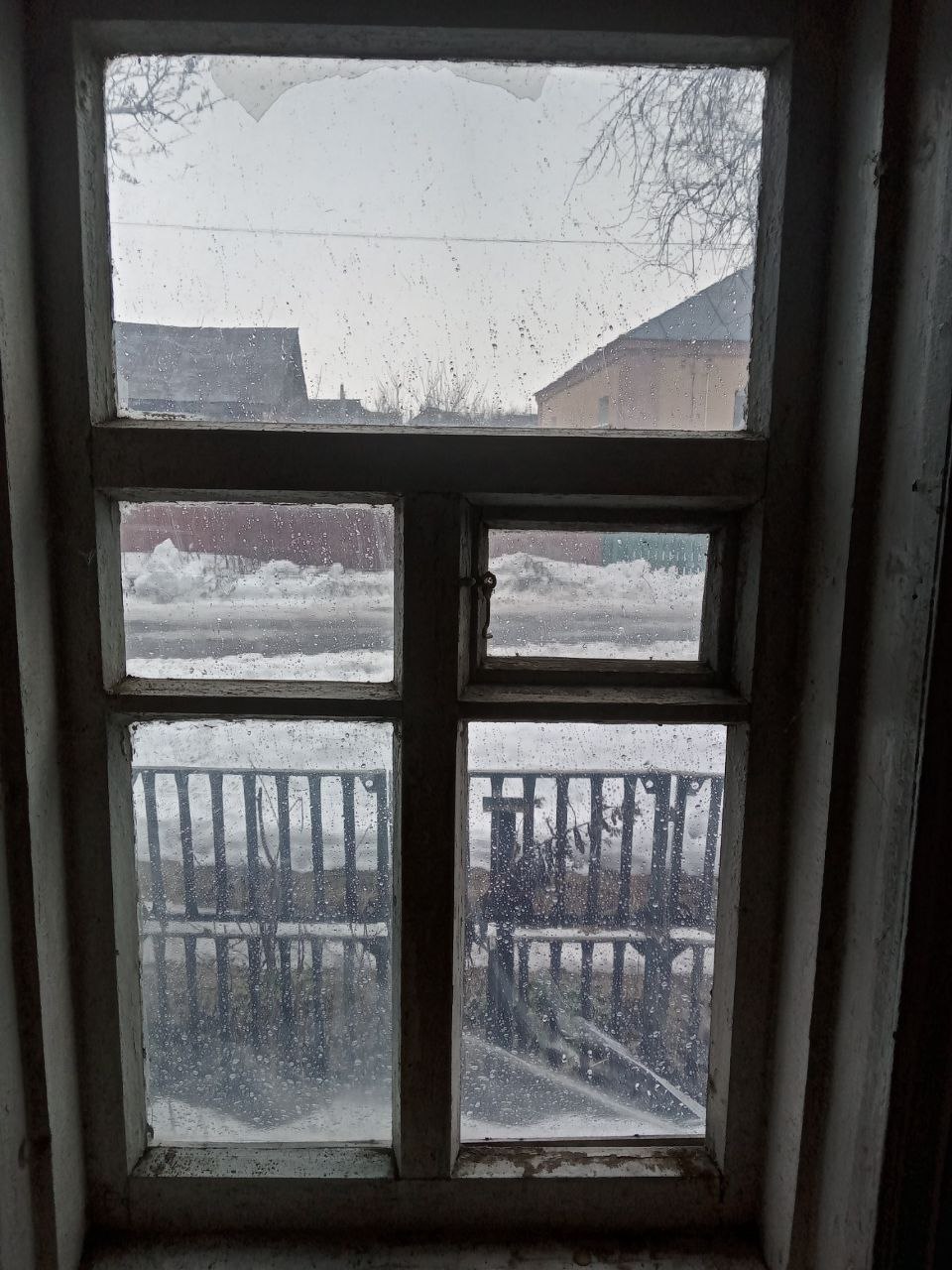 Родина з Глухова потребує допомоги у відновленні будинку