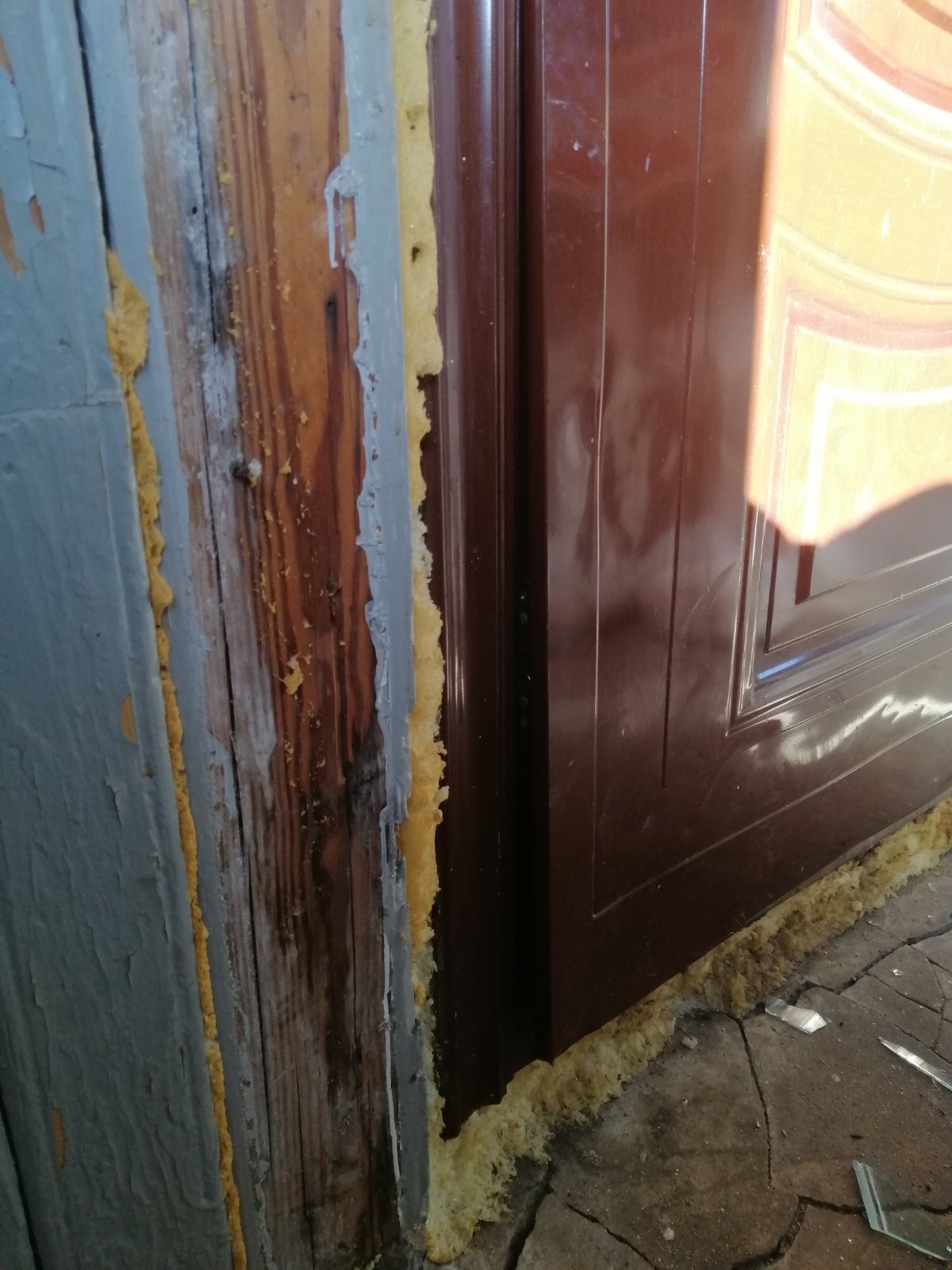  Родині з Середина-Буди вибило 8 вікон, потрібна допомога