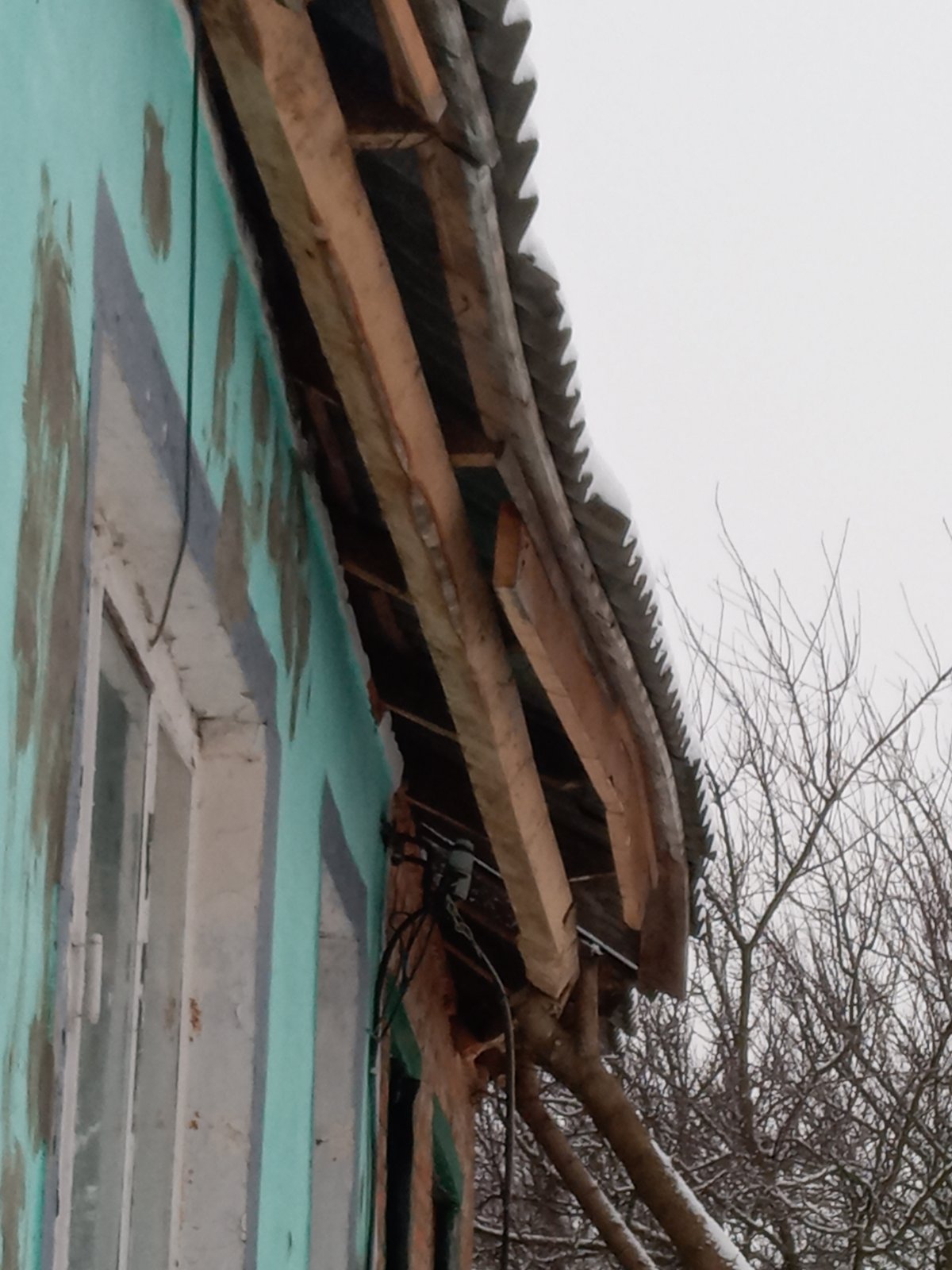 Подружжю з Ворожби потрібна допомога у відновленні будинку