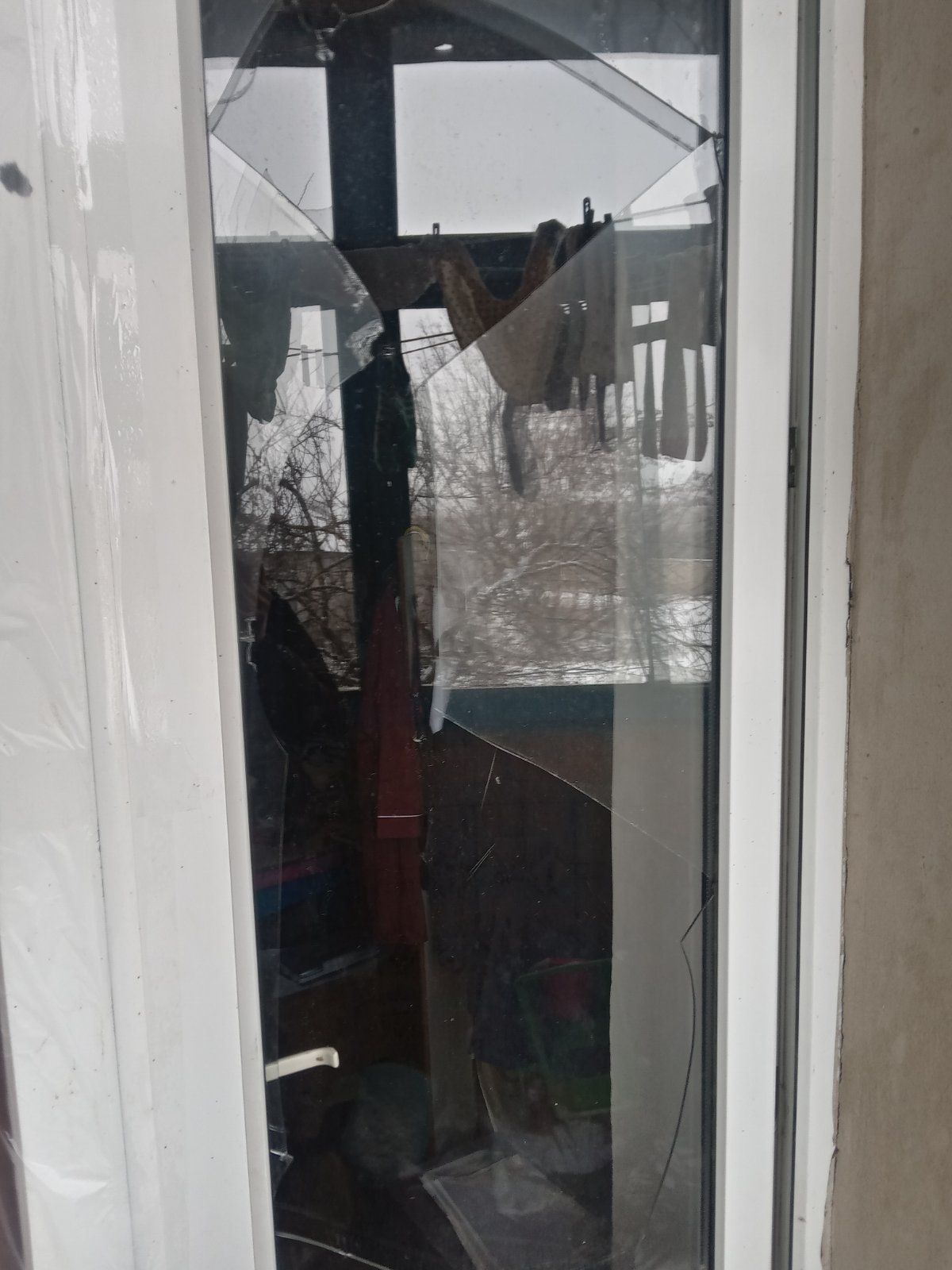 Квартира в Старому Салтові - без вікон та дверей, родині доводиться орендувати інше житло