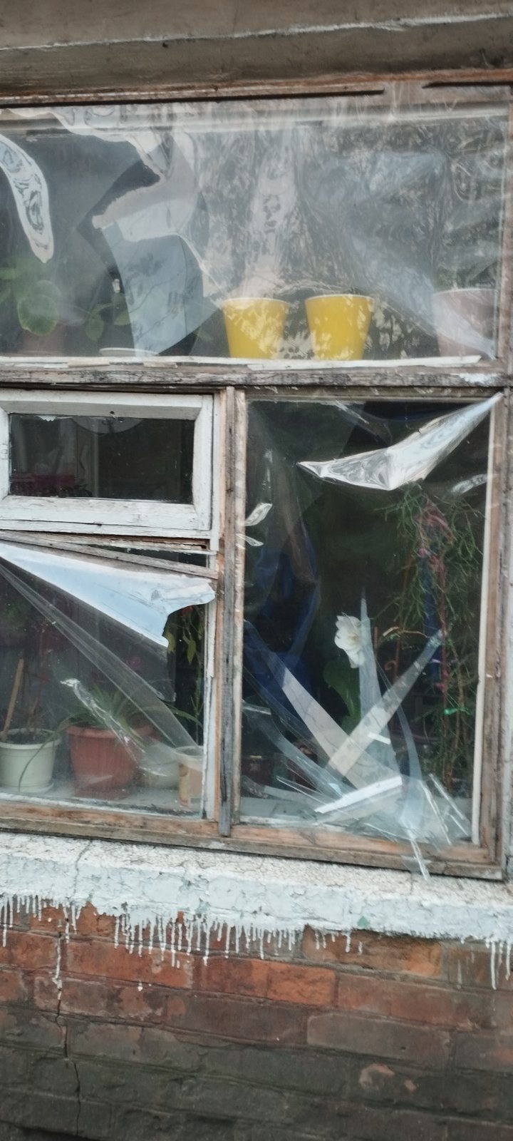 Будинок пенсіонерки з Сумщини потерпав від обстрілів 3 рази