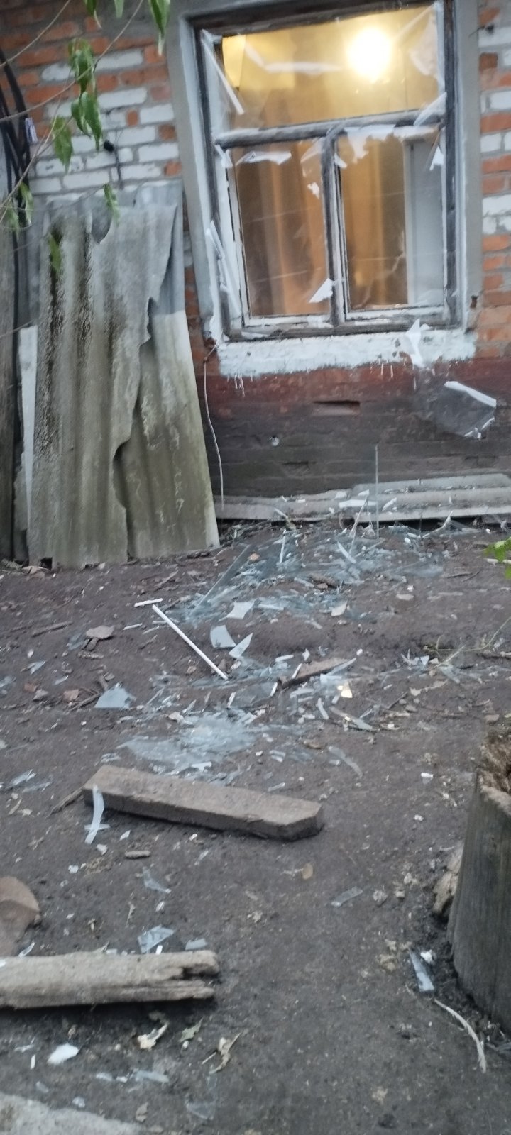 Будинок пенсіонерки з Сумщини потерпав від обстрілів 3 рази