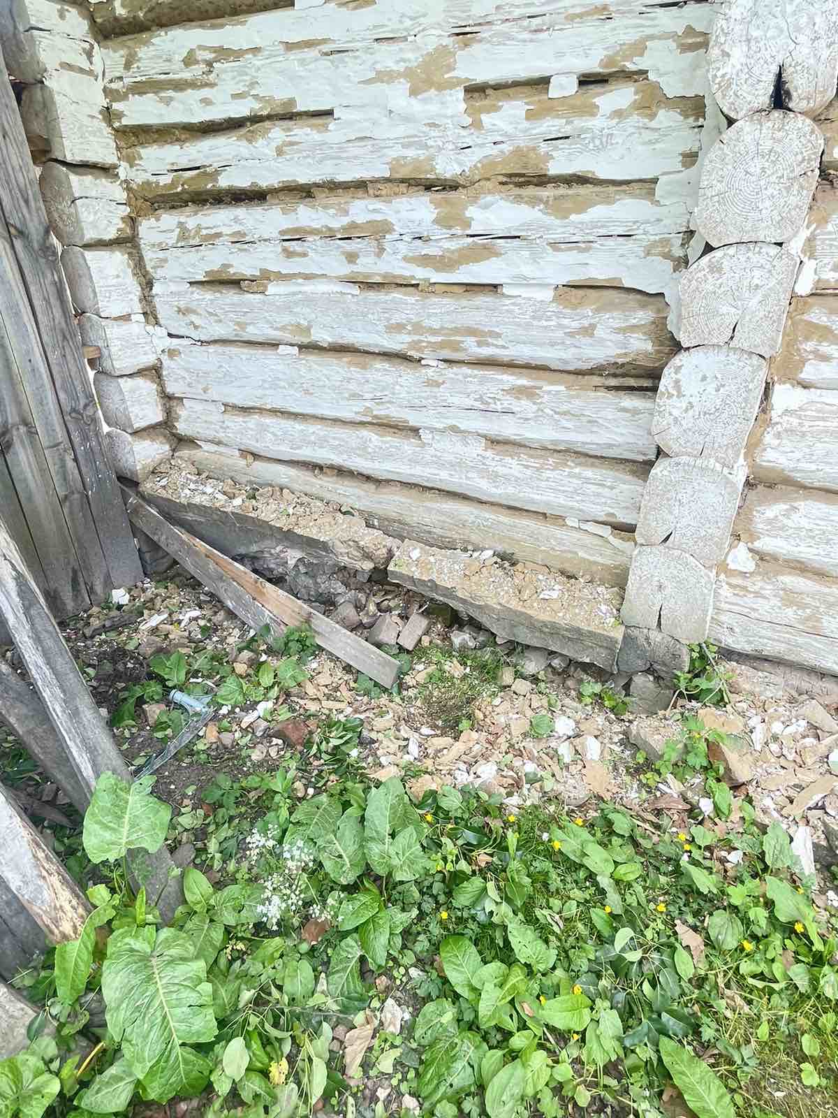 В результаті обстрілу родині з Зарічча пошкодили будинок