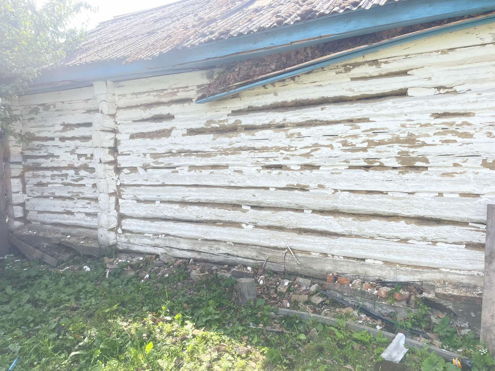 В результаті обстрілу родині з Зарічча пошкодили будинок