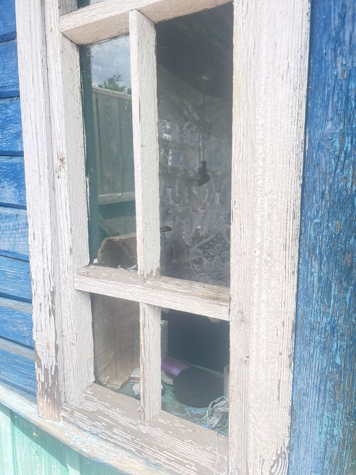 В результаті обстрілу родині з Зарічча пошкодили будинок