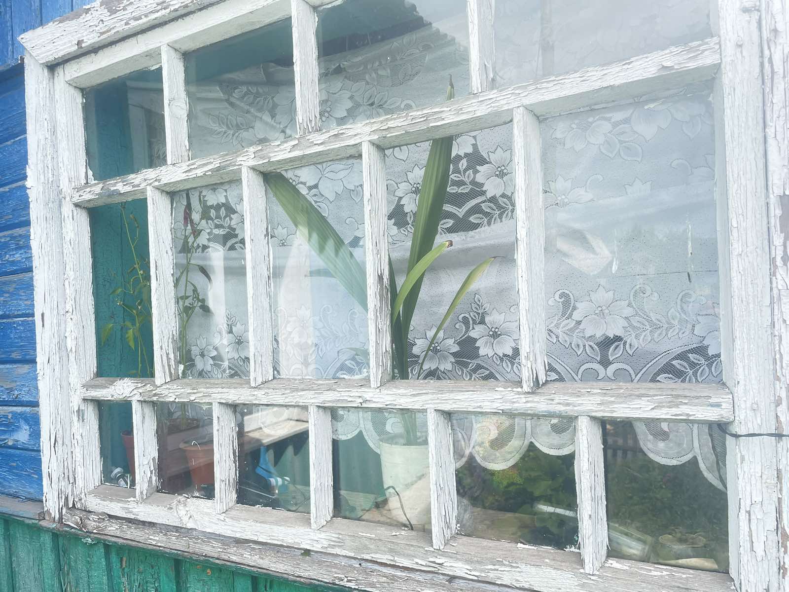 В результаті обстрілу родині з Зарічча пошкодили будинок